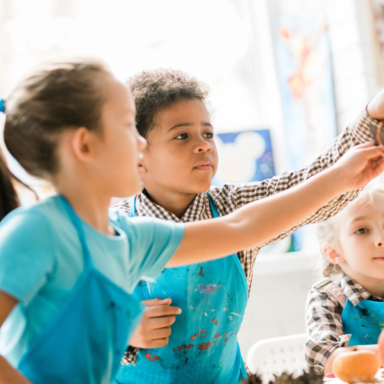 children in art class